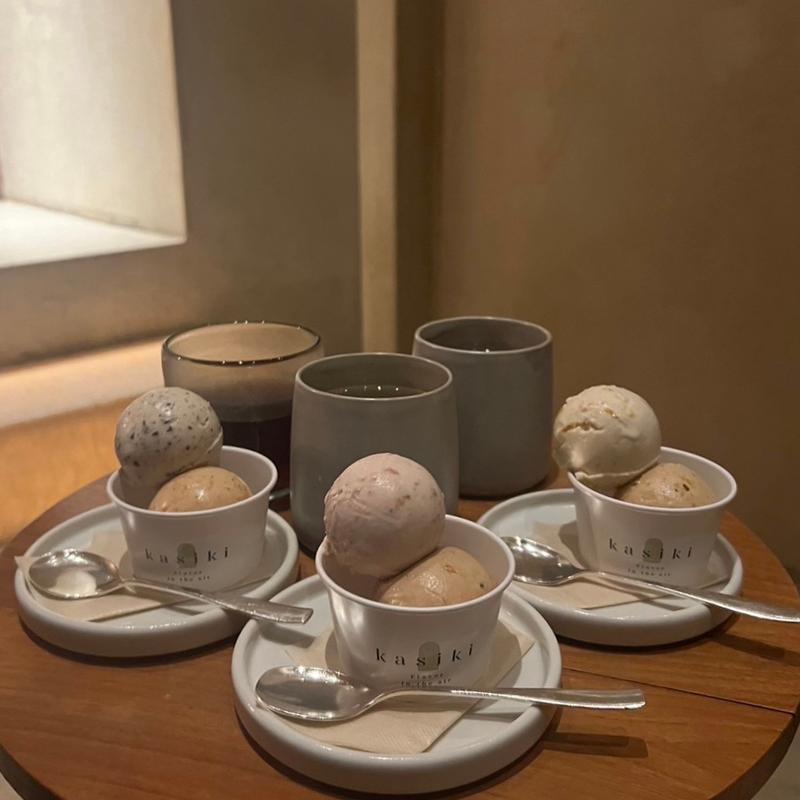 ICE CREAM ダブル(kasiki)