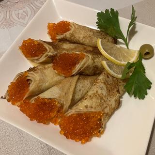 イクラクレープ(ロシアレストラン スカズカ)