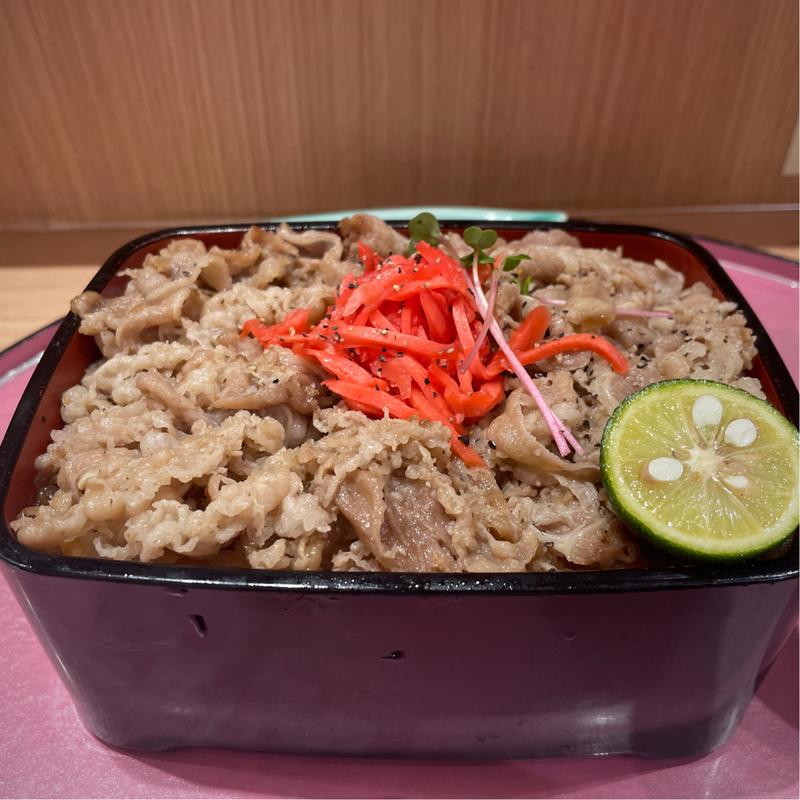 大坂肉飯重(ビフテキ重・肉飯ロマン亭 エキマルシェ大阪店)