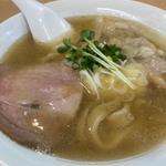 海老ワンタンメン(手打ち麺処 好き酒師)