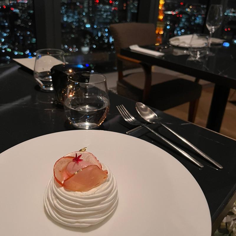 紅玉のヴァシュラン(ダイニング)