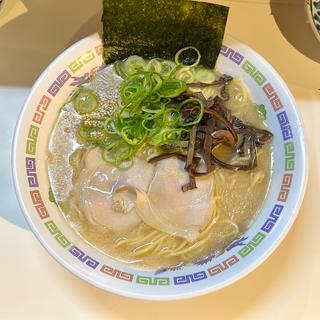 ラーメン(焼鳥・ラーメン 花山)