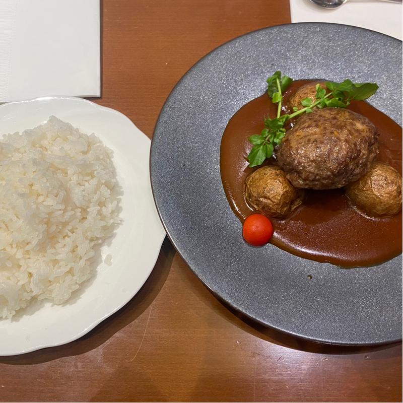ハンバーグデミグラスソース(小岩井農場TOKYO 丸の内ビル店)