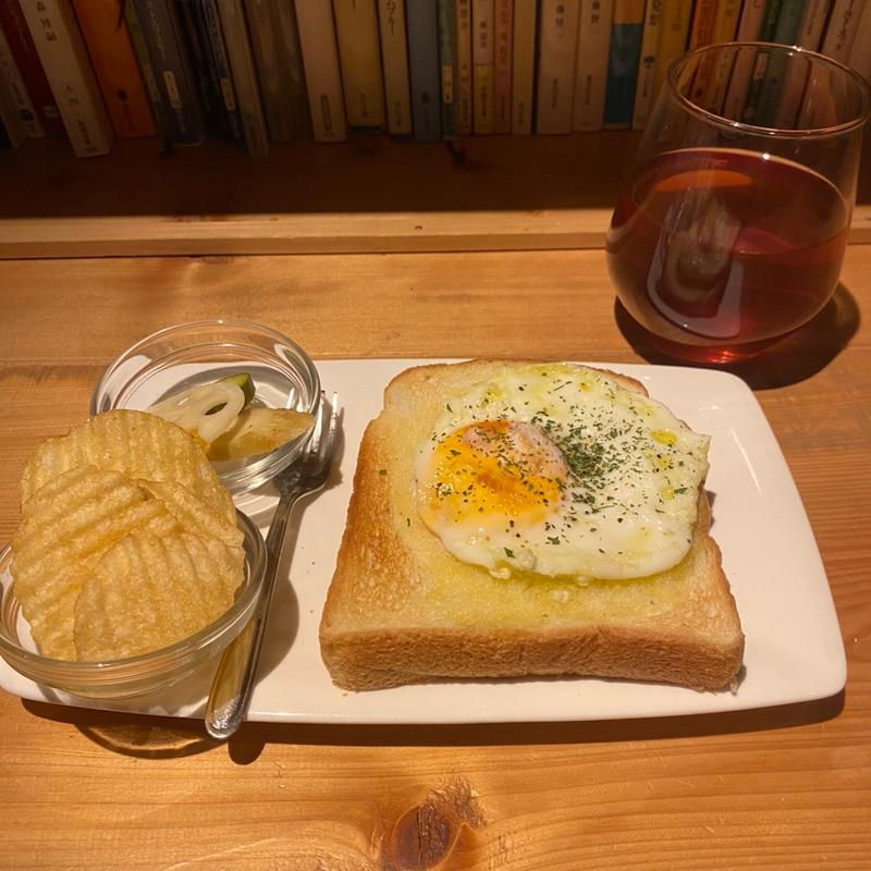 ラピュタのトースト(森の図書室)