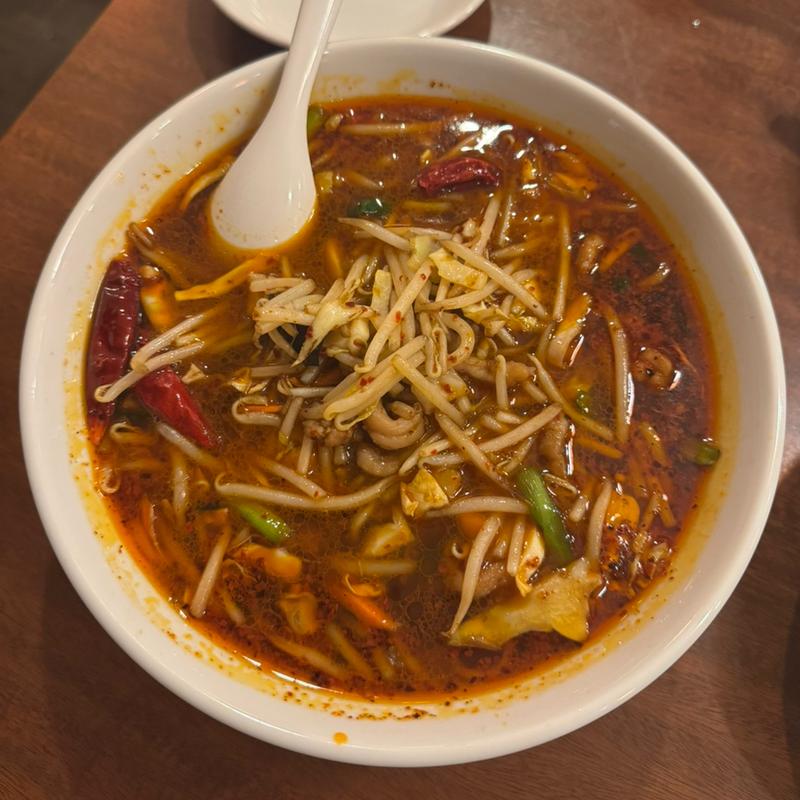 野菜ピリ辛麺(楽蜀坊)