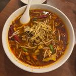 野菜ピリ辛麺