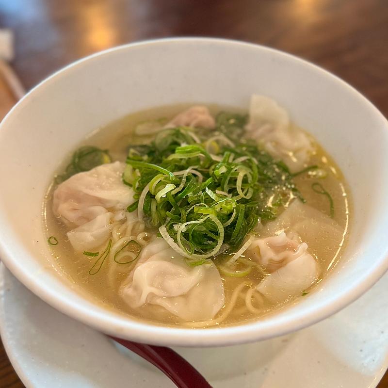 ワンタン麺(塩見家　とんとん )