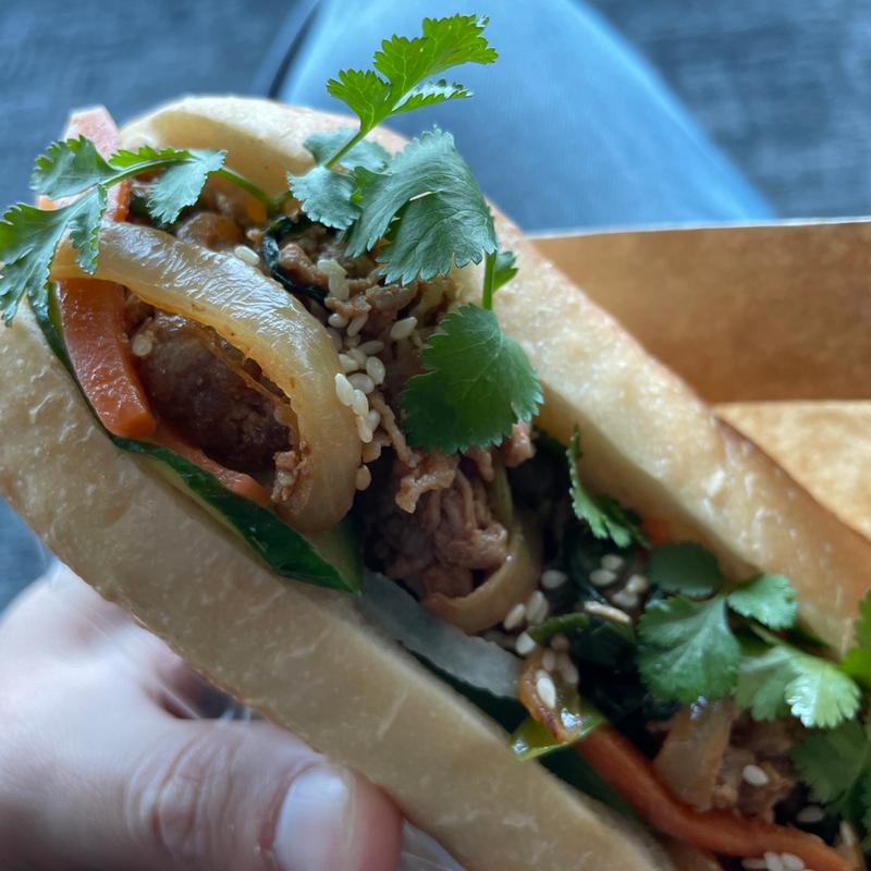 プルコギ風バインミー(COZY CAFE)