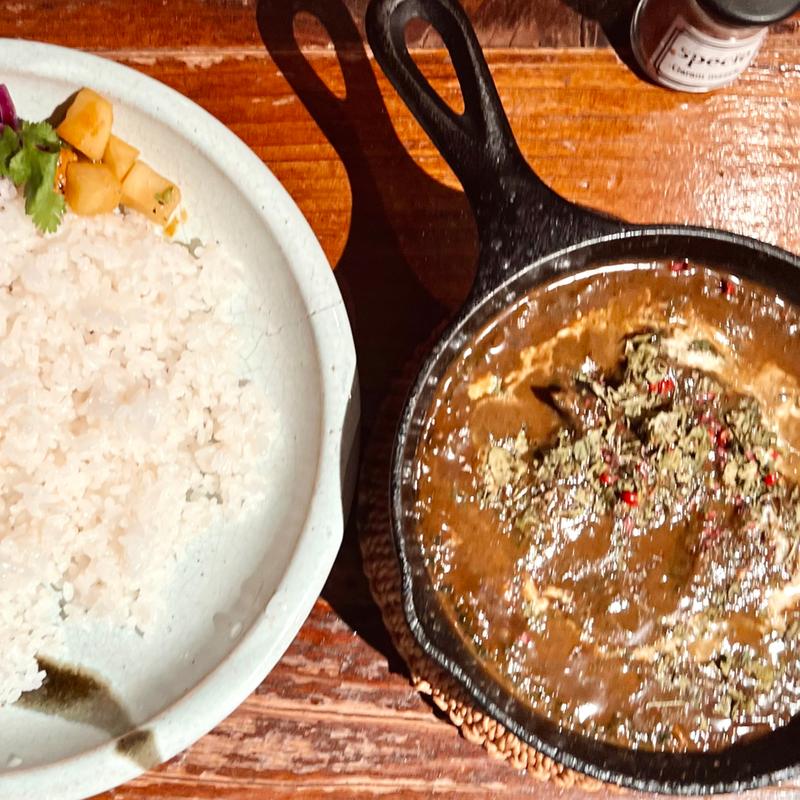 焼きほうれん草カレー（チキン）(スペキエ)