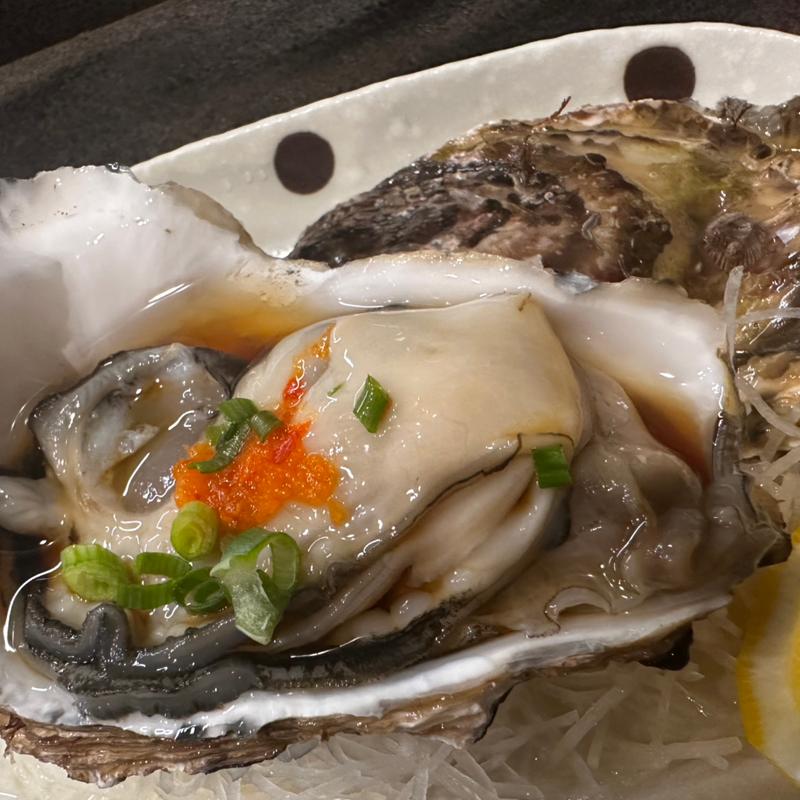生牡蠣(一福鮨 （いちふくすし）)