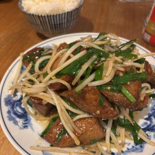 レバニラ(町中華屋台 飯田)