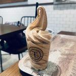 ロイヤルミルクティー ソフトクリーム(マザーリーフ・ティースタイル グランエミオ所沢店)