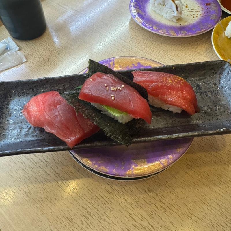 本マグロ赤身3貫(回転寿司江戸ッ子 神田店)