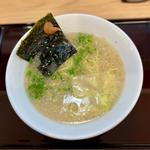 塩らーめん(餃子の山岡家すすきの店)