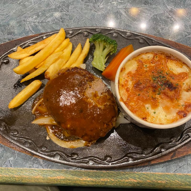 ハンバーグとグラタン(あっぷるぐりむ 小島田店 )