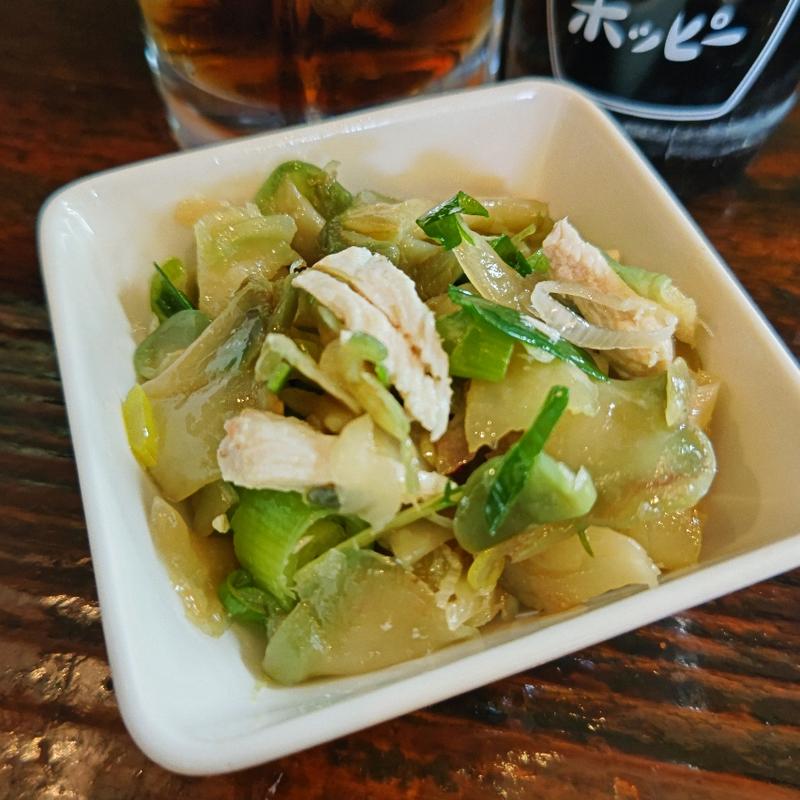 蒸し鶏ザーサイ(国民酒場あさひや じぃえんとるまん)