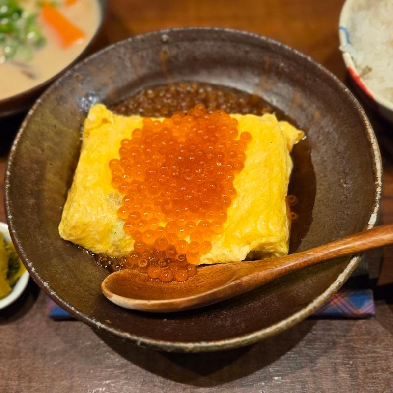 出汁巻 いくら(家和らぎ 心斎橋 和食)