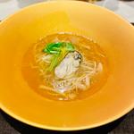 ふかひれと牡蠣の蕎麦