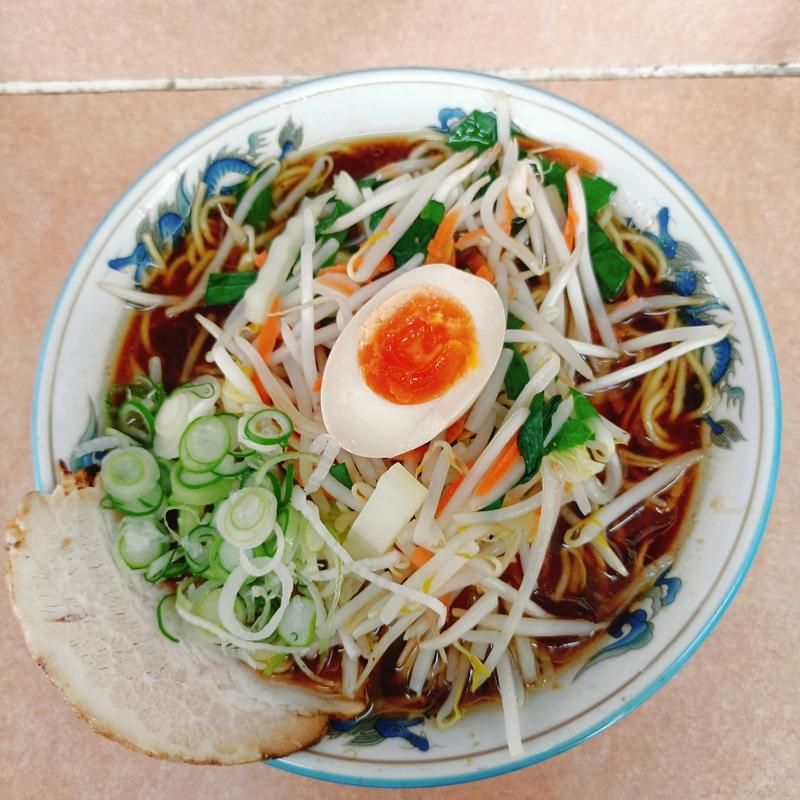 正油野菜ラーメン(旭川ラーメン ゆーから )