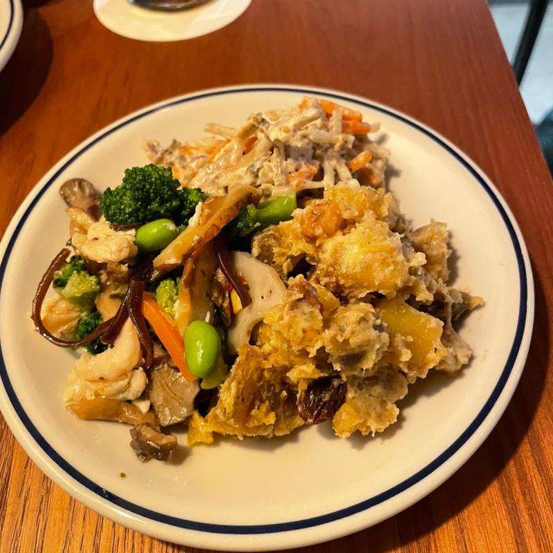 前菜盛り合わせ(petit comptoir)