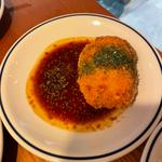 カモとフォアグラのメンチカツ　粒マスタードソース(petit comptoir)