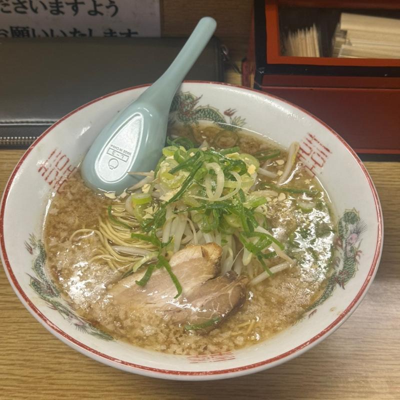 新博多とんこつラーメン(めんめん・かめぞう)