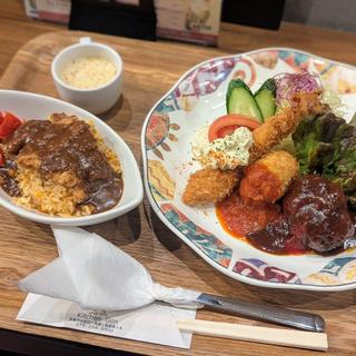 A ゴンセット(キッチンゴン六角店)