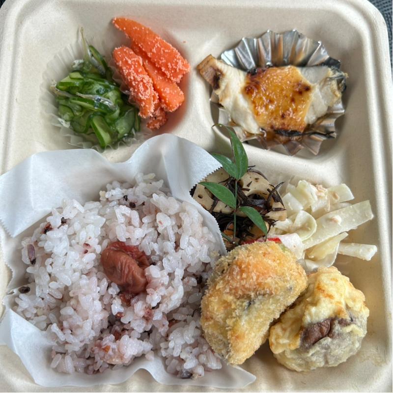 栄養士がつくる日替わりバランス弁当(リザキッチン )