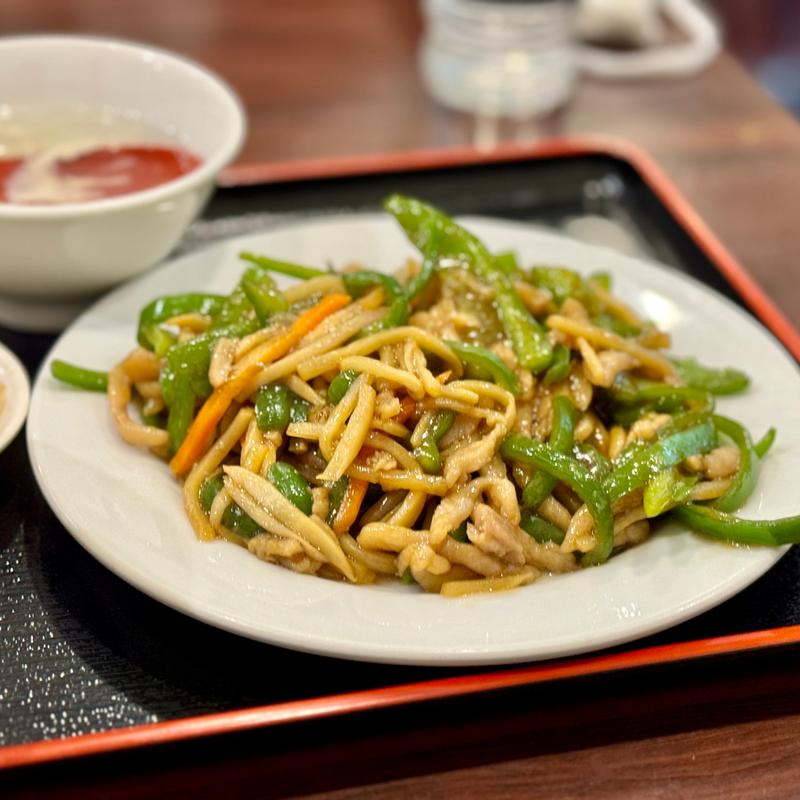 青椒肉絲定食(龍門)