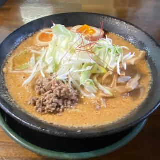 背脂担々麺(らぁめん優雅 )
