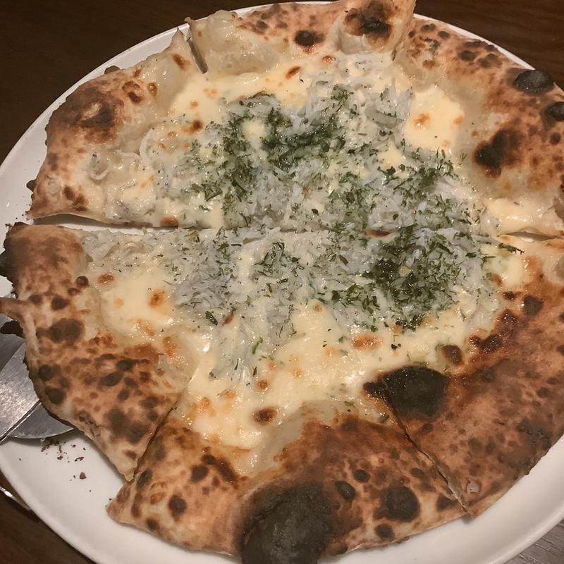 ビアンケッティ(薪窯ピザとワイン SUONARE)