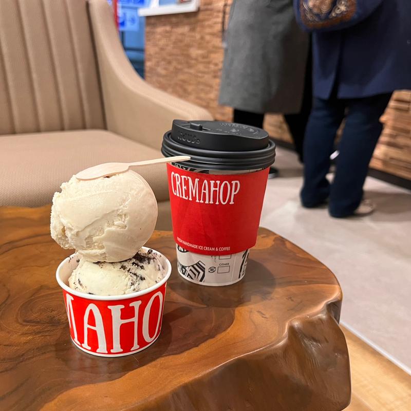 有機ココナッツクリーム(CREMAHOP 赤坂見附店)