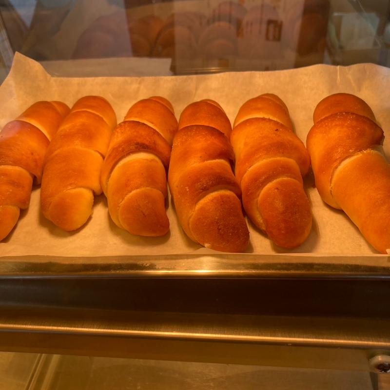 塩パン(シュシュズベーカリー)