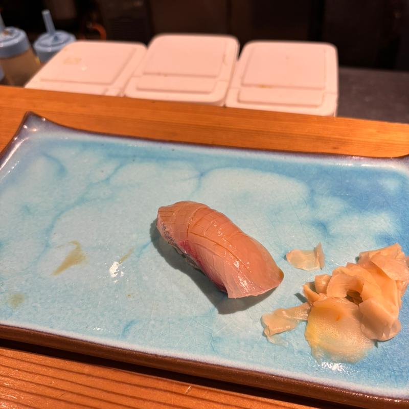 カンパチ(鮨・島居酒屋 じごろ石垣)