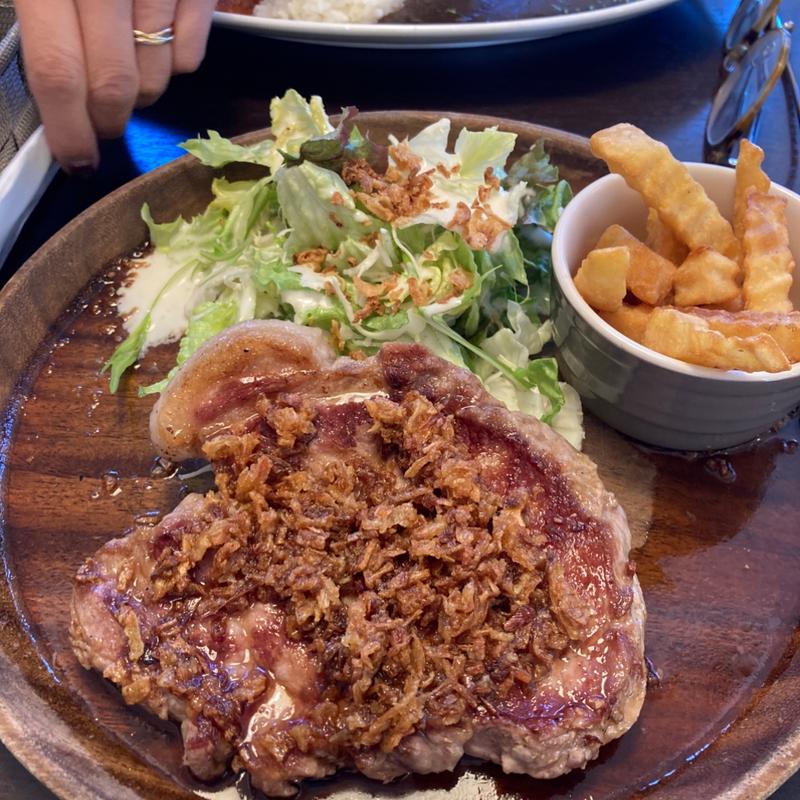 ポークソテー200g(洋食店 ICHIE)