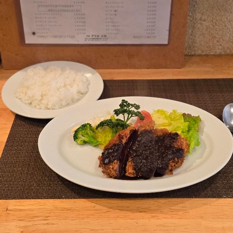 ビーフカツレツ(グリル 小川)