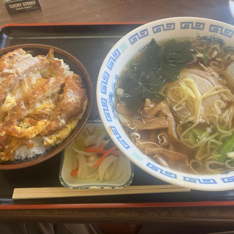 醤油ラーメンカツ丼セット(喜楽亭食堂 )