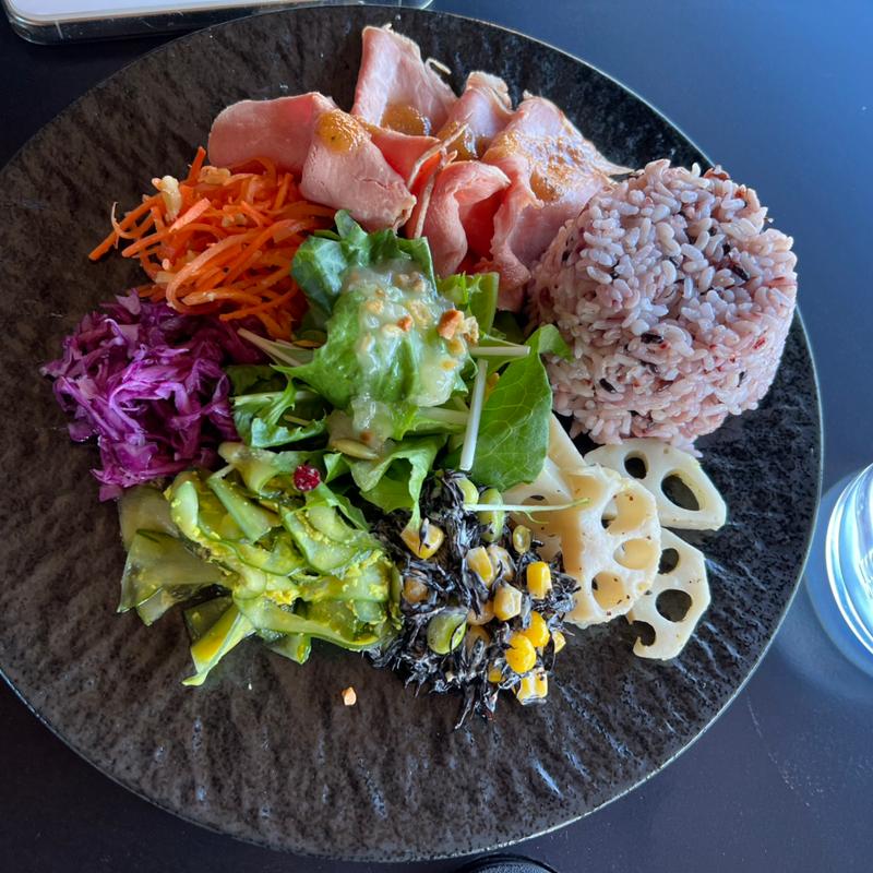 ローストビーフ(メディバル × タニタカフェ 東府中)