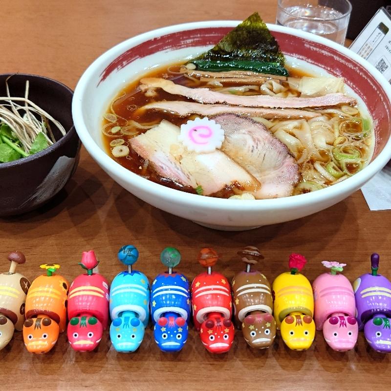 ワンタン麺せりトッピング(白河手打ち中華そば せいじゅ)