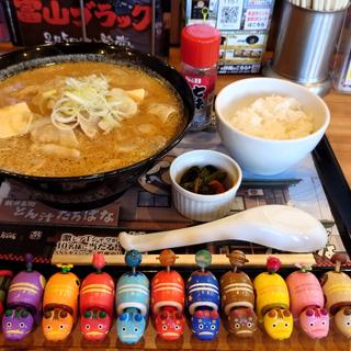とん汁ラーメン