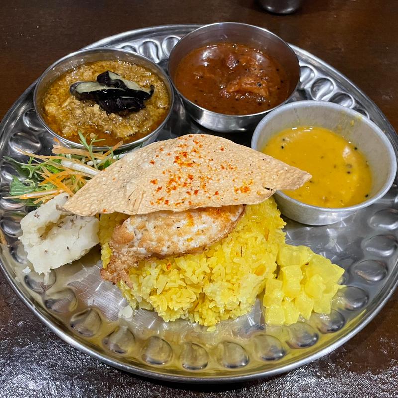 (カフェ＆カレーボタ)