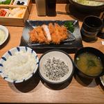 ロースかつ定食