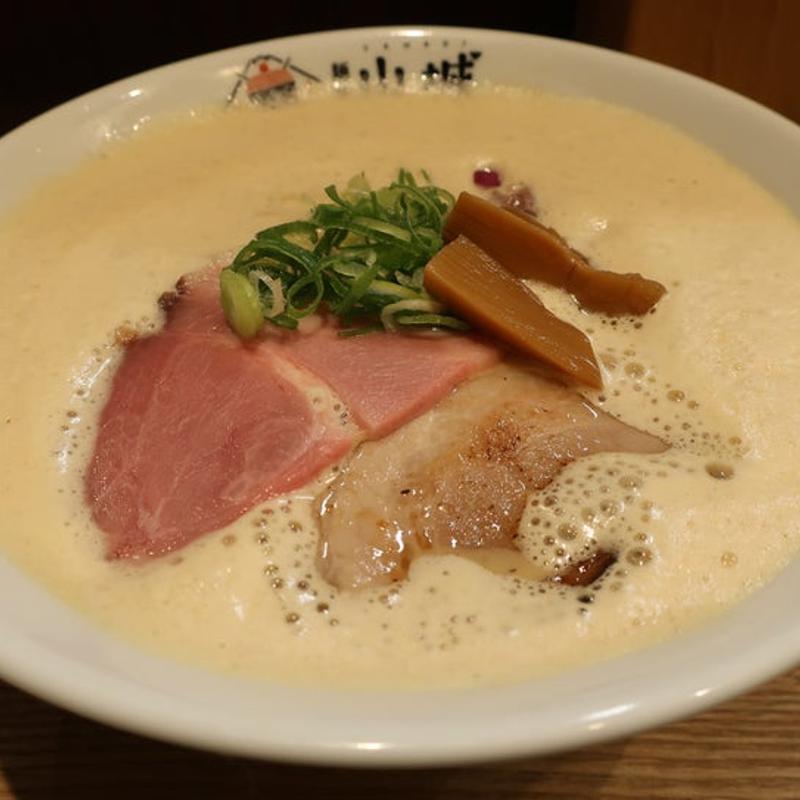 鶏豚醤油ラーメン(麺処 山城)
