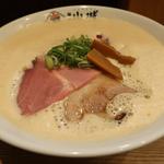 鶏豚醤油ラーメン
