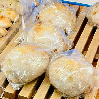 塩パンクルミチーズ