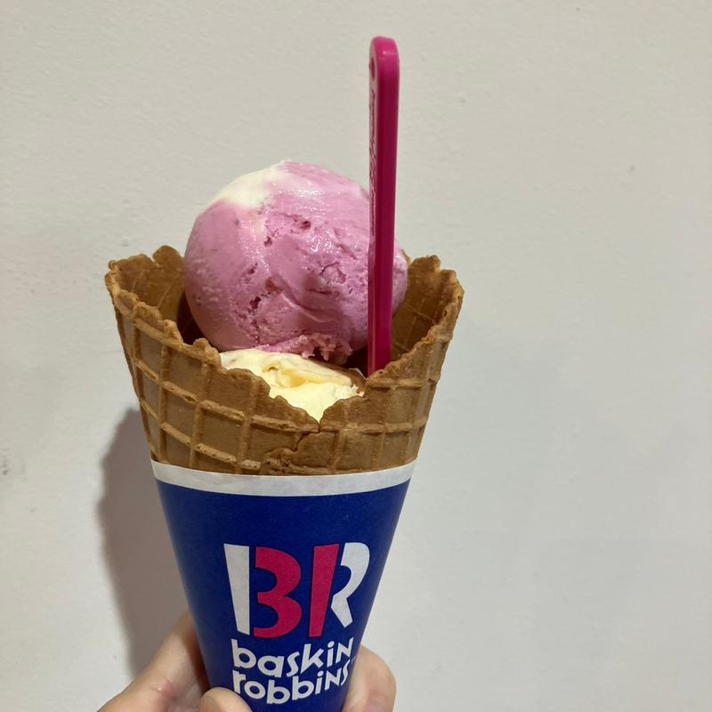 スモールダブルコーン(サーティワンアイスクリーム ラグーナテンボス店)