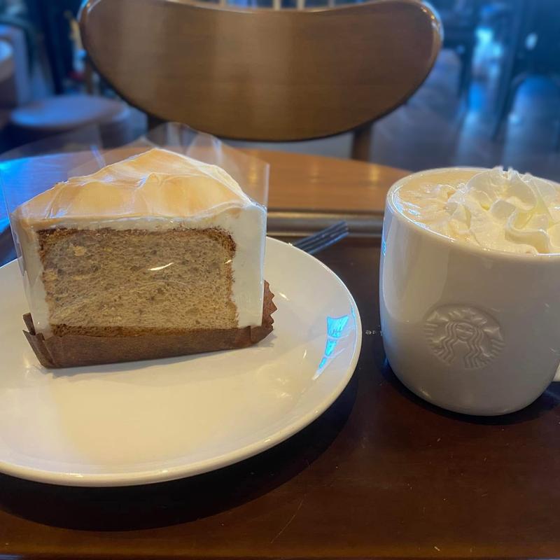 紅茶シフォンケーキ(スターバックスコーヒー TSUTAYA 馬事公苑店)