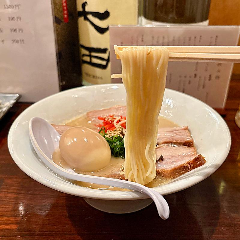 豚骨ラーメン(串キング)