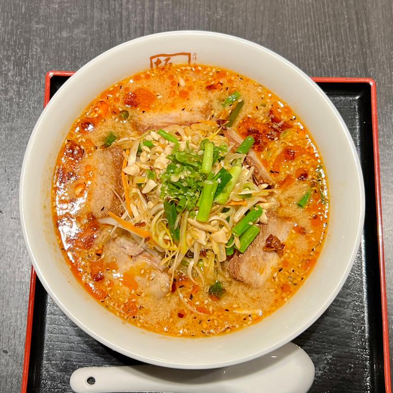 青唐 焦がしごまみそラーメン(喜多方ラーメン 坂内 天神大名店)