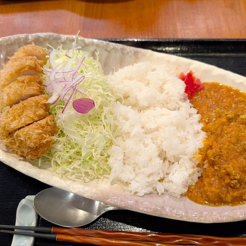 霧島SPF豚ロースカツカレー(とんかつ 美とん)